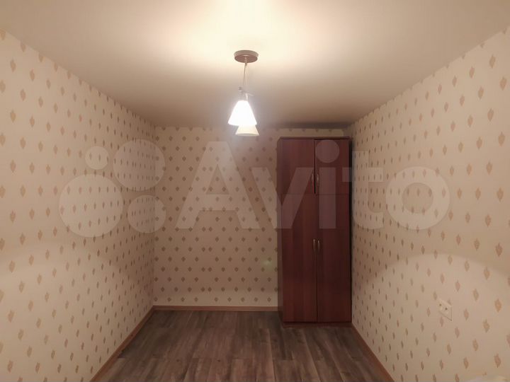 2-к. квартира, 56 м², 1/5 эт.