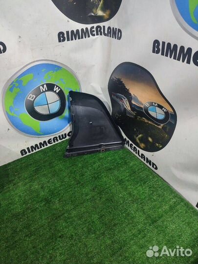 Передняя часть подкрылка переднего левого BMW 5