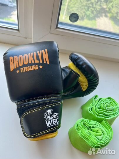Боксерские перчатки S Brooklyn fitboxing