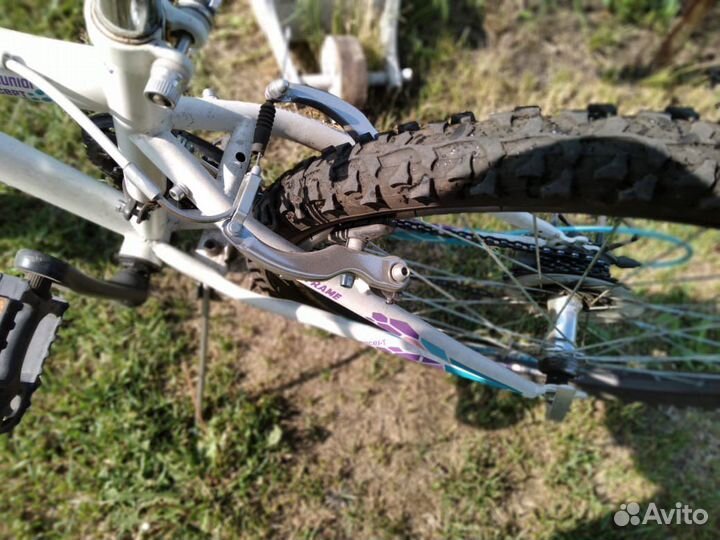Велосипед подростковый для девочки как новый