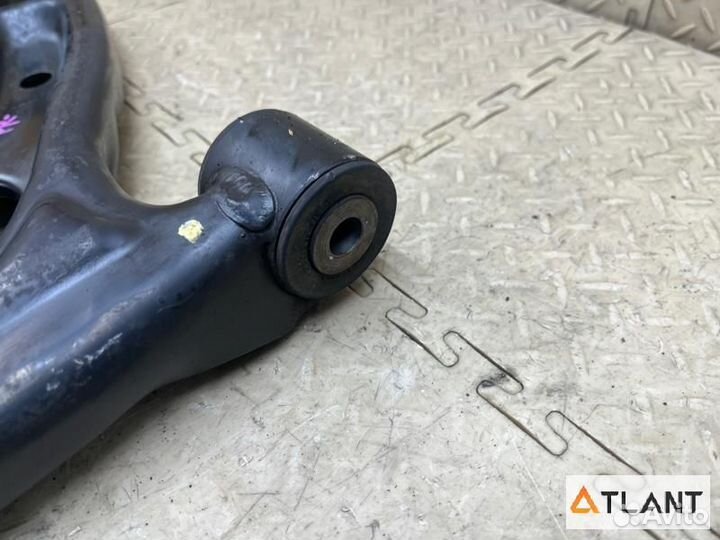 Рычаг передний правый honda mobilio spike