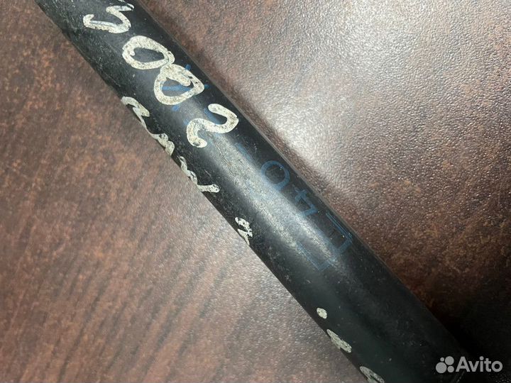 Амортизатор капота BMW 3 E46