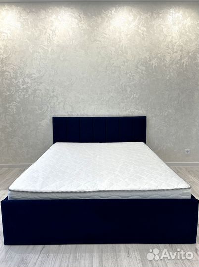 Кровать в спальню новая 180/200