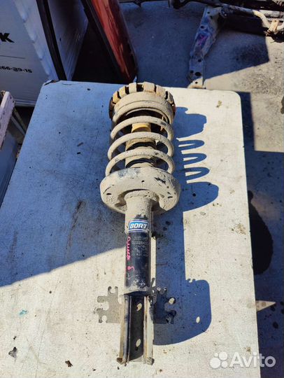 Амортизатор передний правый opel omega b