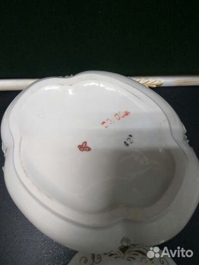 Шкатулки фарфор