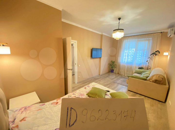 1-к. квартира, 38 м², 8/9 эт.