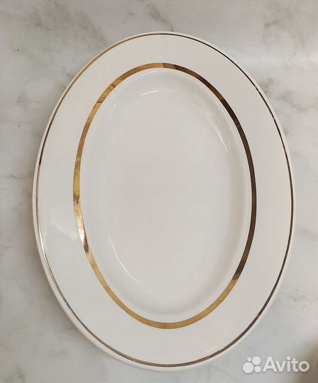 Блюдо большое овальное