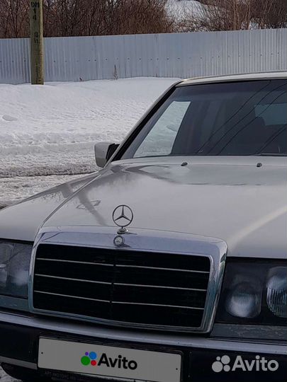 Mercedes-Benz W124 2.3 МТ, 1992, 585 000 км