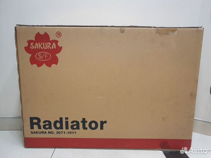 Радиатор охлаждения Honda Accord 7 2.4