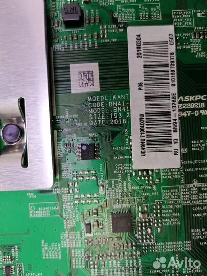 Телевизор на запчасти samsung UE49NU7100