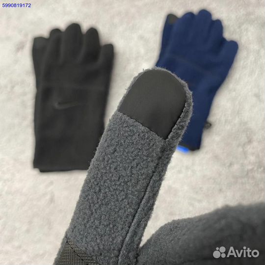 Перчатки Nike новые