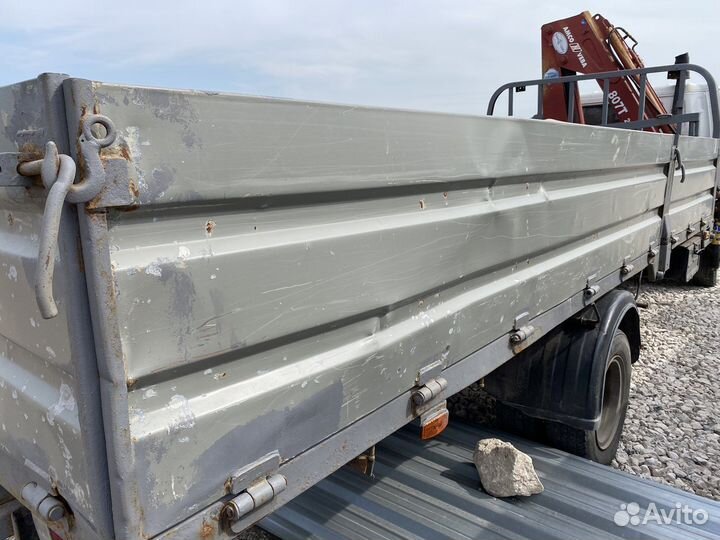 Isuzu NQR71 с КМУ, 2007