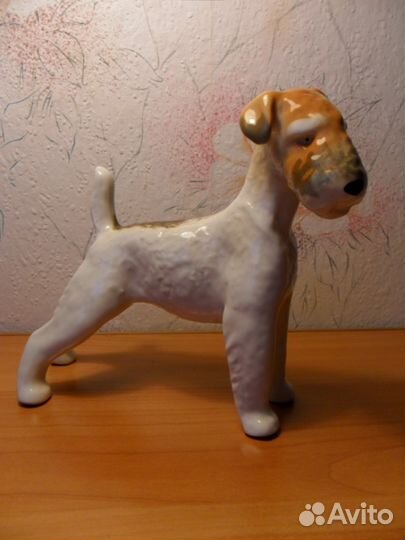Статуэтка Фокстерьер фарфор