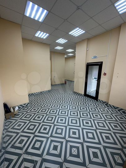 Торговая площадь, 60 м²