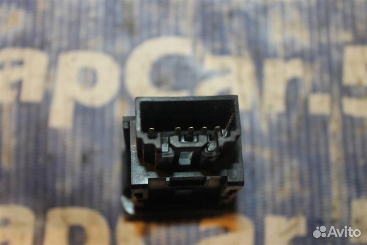 Кнопка обогрева сидений Мазда 3 BK бк