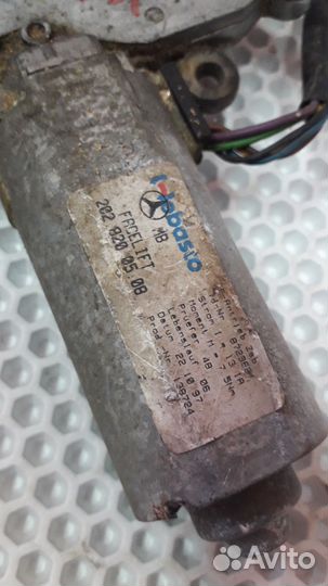 Моторчик люка Mercedes w202 w210 A2028200508