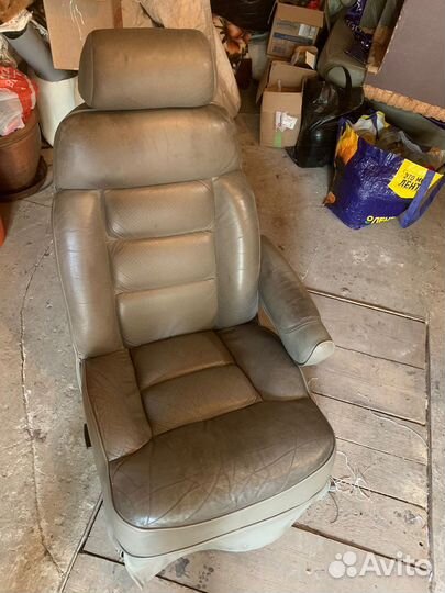 Сиденье пассажирское Chevrolet Express