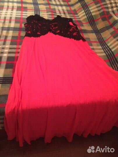 Платье вечернее