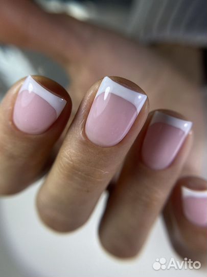 Маникюр, наращивание ногтей