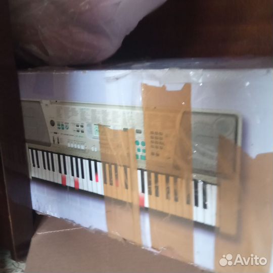 Синтезатор Casio lk 300 tv