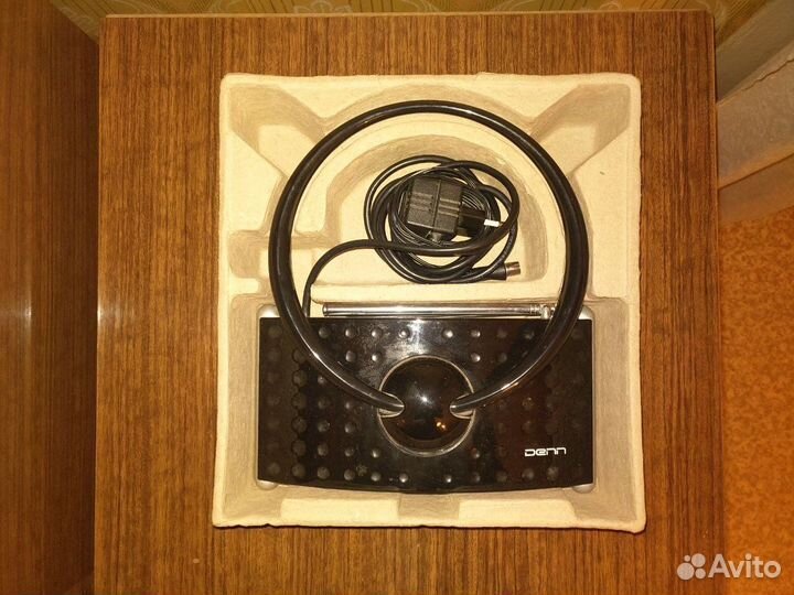 Тв-антенна Denn