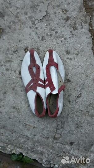 Кожаные бутсы без шипов