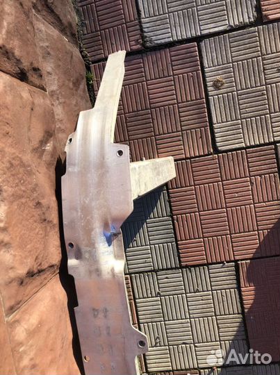 Bmw G10/G11 усилитель переднего бампера