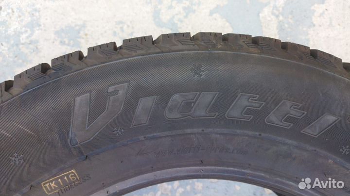 Viatti Bosco Nordico V-523 255/60 R17 106T