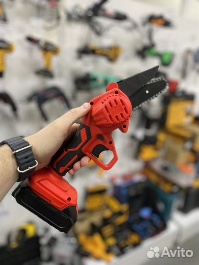 Мини пила аккумуляторная