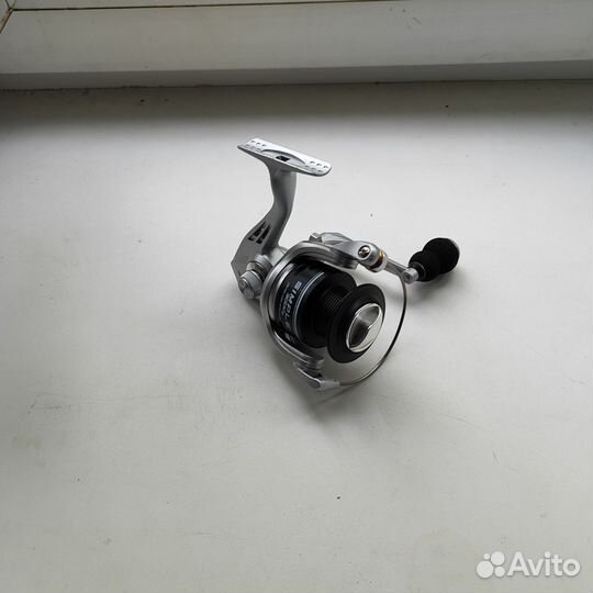 Катушка рыболовная 3000