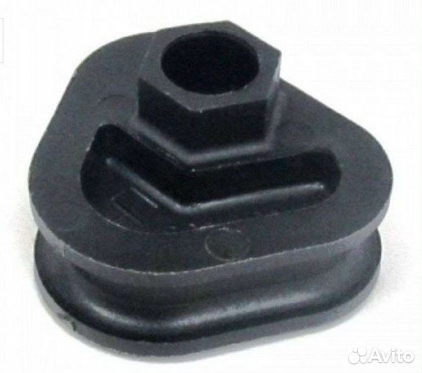 Опора пружины задняя