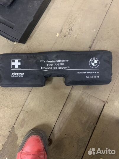 Аптечка на бмв е60
