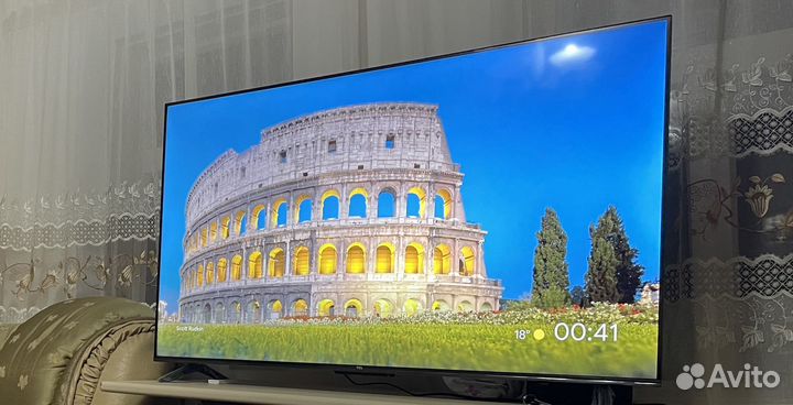 Телевизор smart tv с Алисой