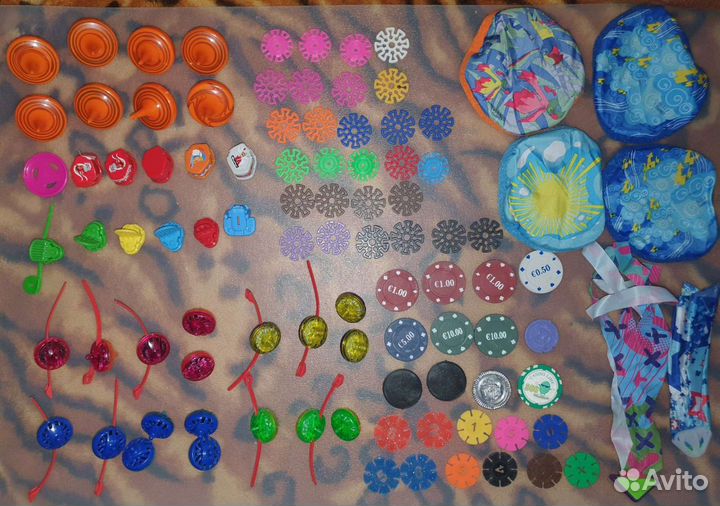 Киндер сюрприз мячи вертушки детали