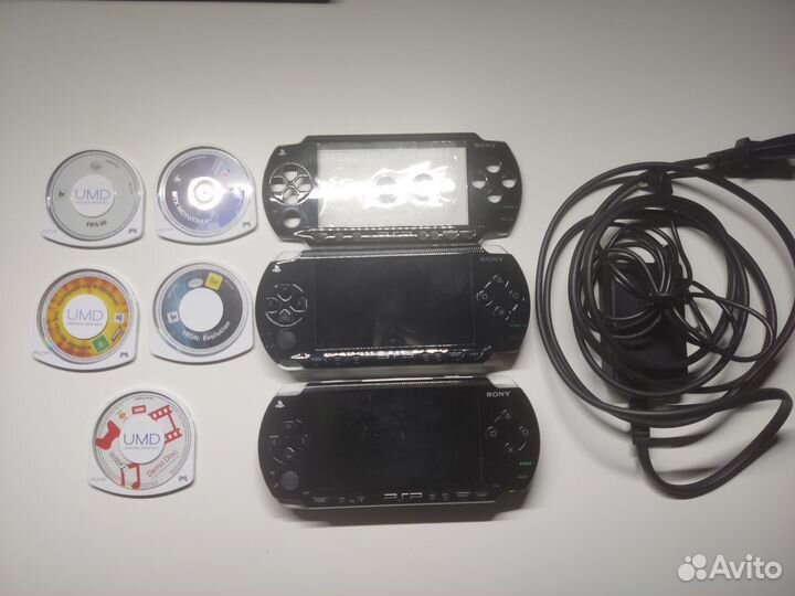 Sony PSP 1000 2шт