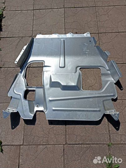 Штатная защита двигателя Лада Гранта