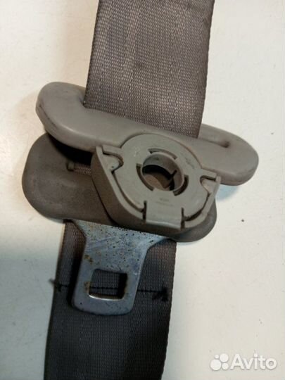 Ремень безопасности задний правый Mazda Premacy