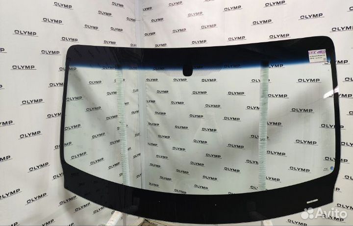 Стекло лобовое переднее Renault Master JV