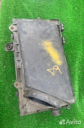 Корпус воздушного фильтра Audi A3 2001