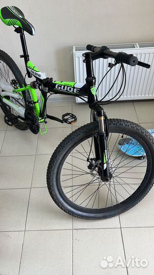 Трехколесный велосипед