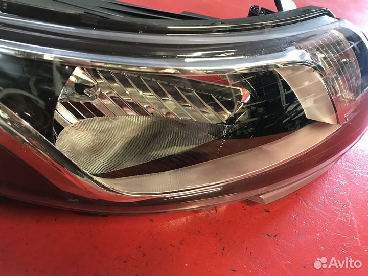 Фара передняя правая KIA RIO 2011-2015 новая