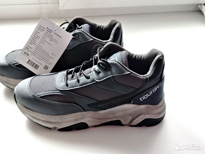 Кроссовки на мальчика 35 размер новые 1900р