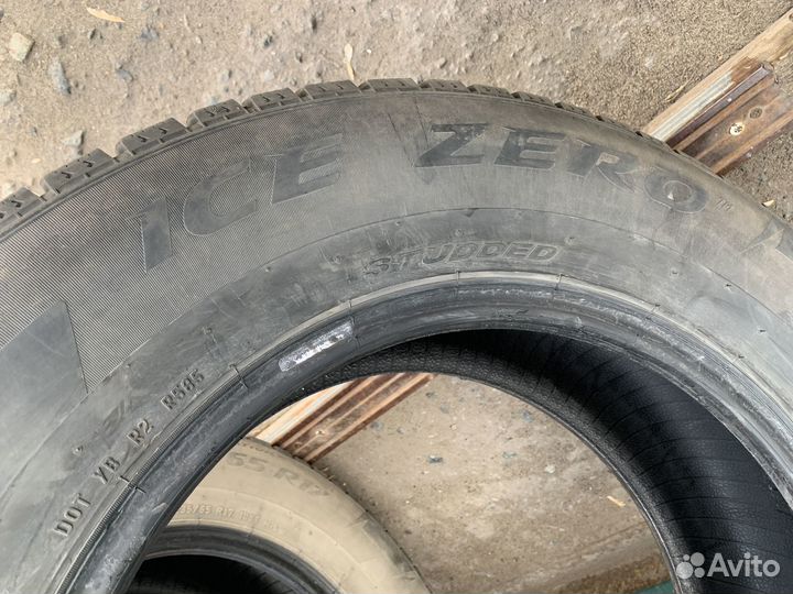 Pirelli Ice Zero 235/65 R17 108T