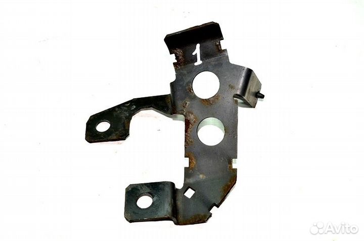 Кронштейн с рамы mercedes-benz Actros MP4 1842 (01