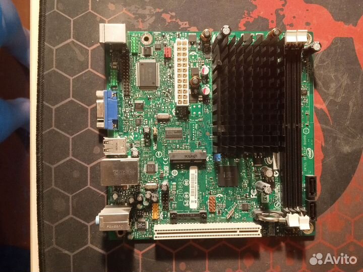 Intel D510MO