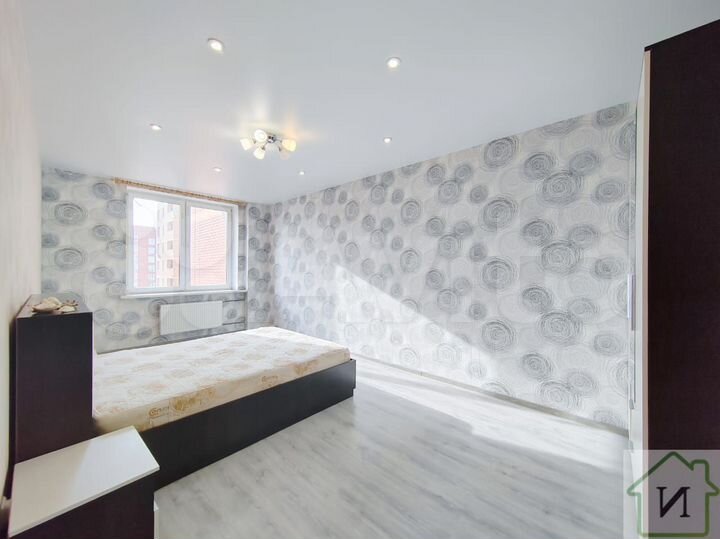 2-к. квартира, 70 м², 14/17 эт.