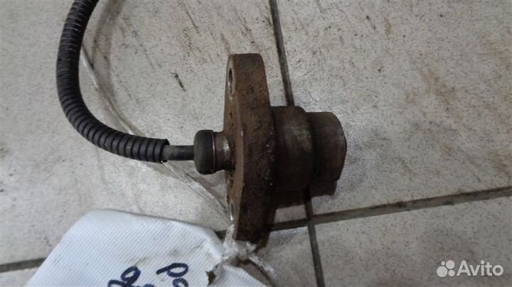 Датчик ABS передний правый Land Rover Discovery 1