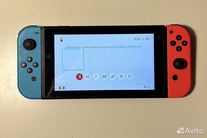 Nintendo switch + игра в подарок (торг уместен)