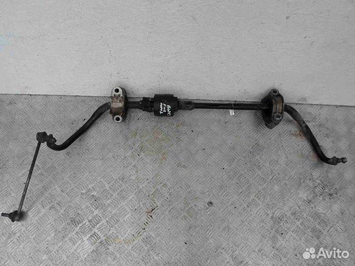 Стабилизатор передний BMW 7-Series F01 F02 6781424