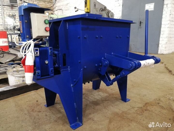 Бетоносмеситель бп1Г-90